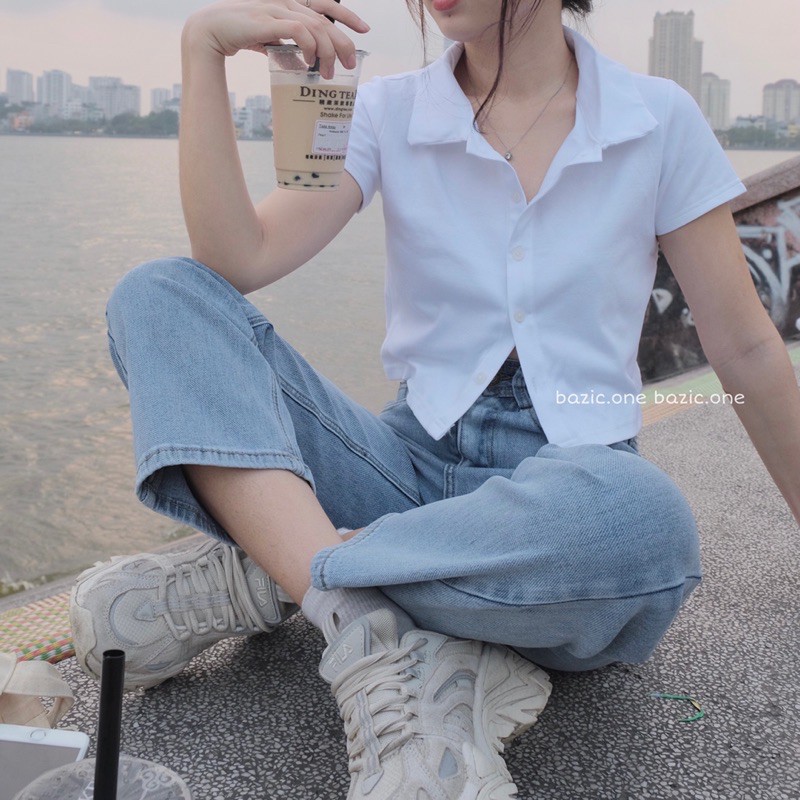 [Mã FASHIONT4WA2 giảm 10K đơn 50K] Áo croptop cổ Polo Bazic one | BigBuy360 - bigbuy360.vn