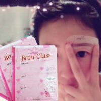 KHUÔN KẺ MÀY 3 KHUNG KẺ .Bộ khuôn kẻ chân mày là bộ sản phẩm siêu tiện lợi không những cho teen, học sinh, sinh viên