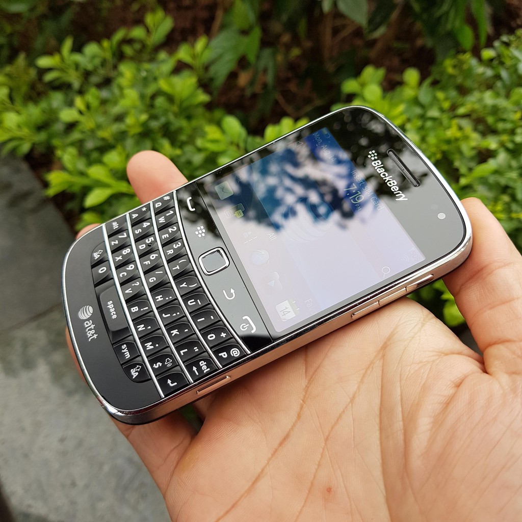 [Mã ELMS5 giảm 7% đơn 300K] Điện thoại BlackBerry Bold 9900 đẳng cấp doanh nhân | WebRaoVat - webraovat.net.vn