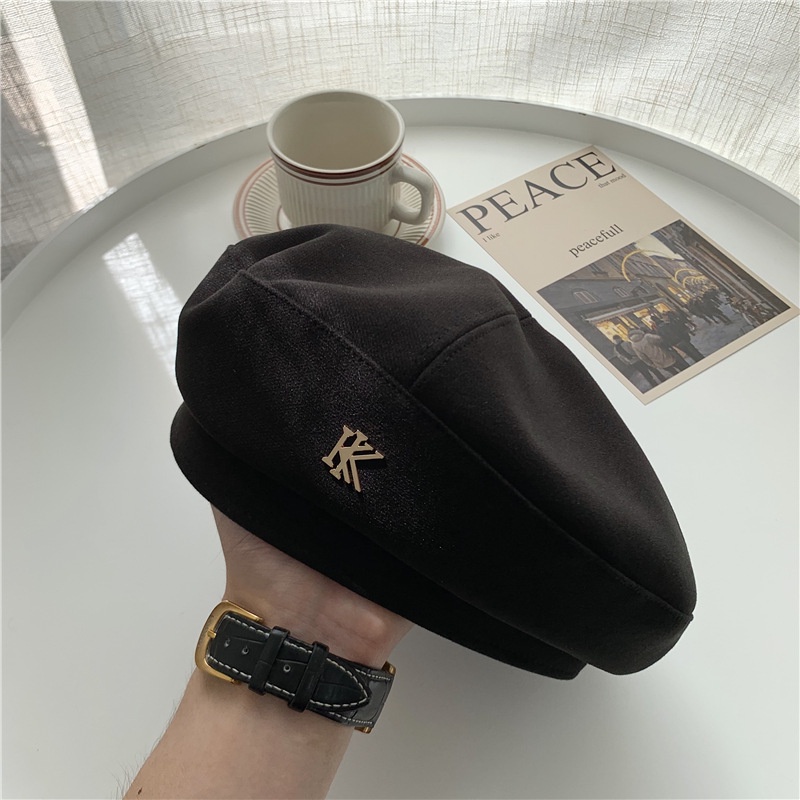Mũ beret màu đen bằng len và kim loại phong cách Hàn Quốc thời trang thu đông cá tính retro cho nữ