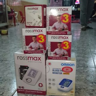 Máy đo huyết áp cổ tay rossmax