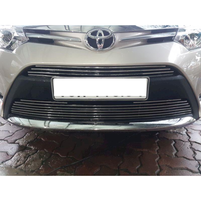 Ốp mặt ca lăng lưới Toyota Vios 2014-2018 inox