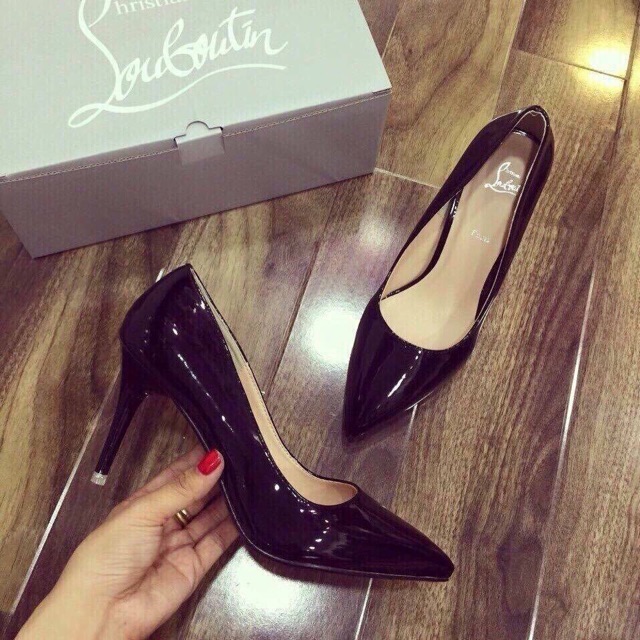 Giày bít mũi gót nhọn 7 phân da trơn bóng