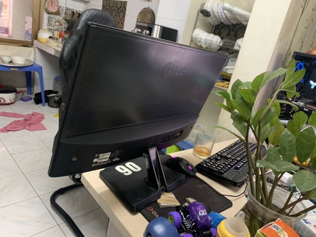 Màn hình 24 inch LG 24mp47 led ips độ phân giải full hd cổng kết nối HDMI VGA hình ảnh nét đẹp hình thức đẹp | BigBuy360 - bigbuy360.vn