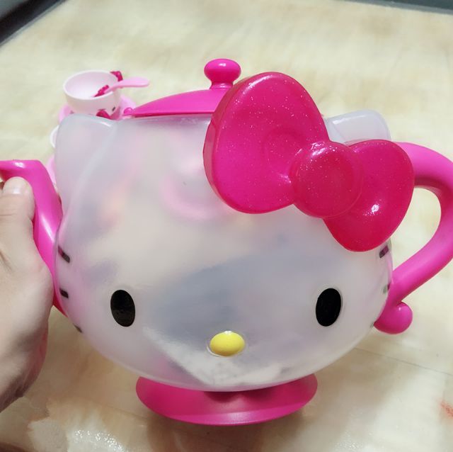 Bộ ấm trà Hello Kitty - 14 chi tiết