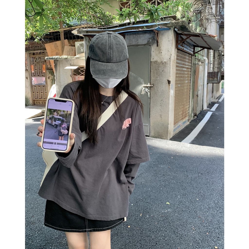 Áo Thun Tay Dài Cổ Tròn Thêu Hình Ngôi Sao Viền Thô Thời Trang Hàn Quốc Dành Cho Bạn Nữ