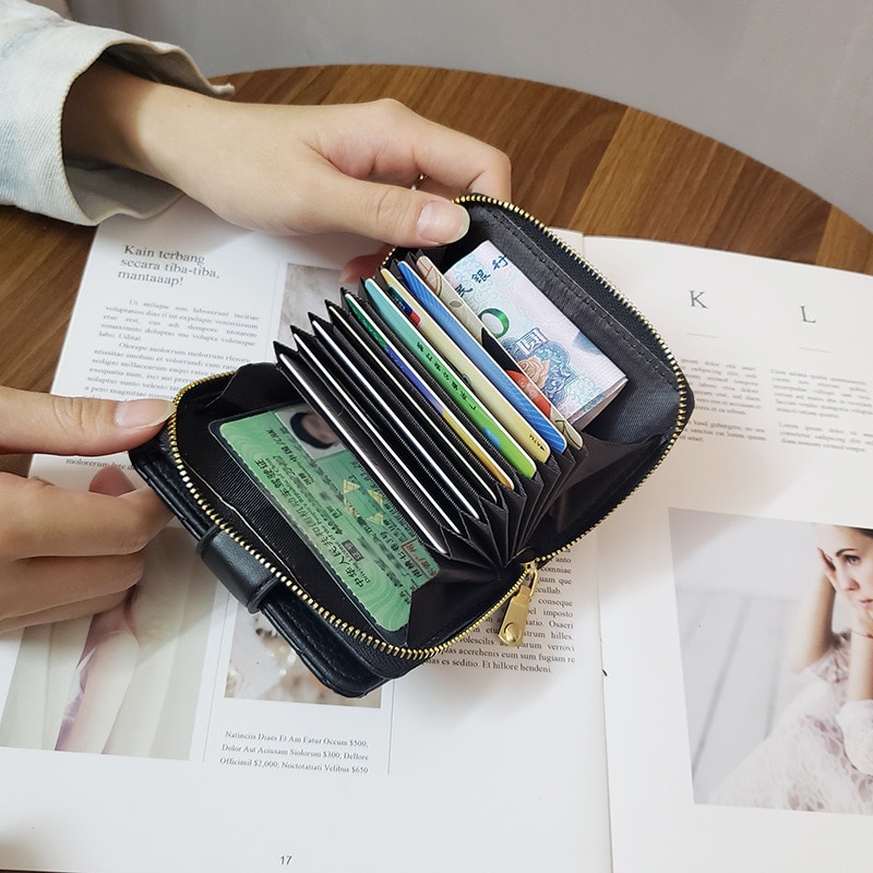 Ví da thời trang mới năm 2021 cho nữ