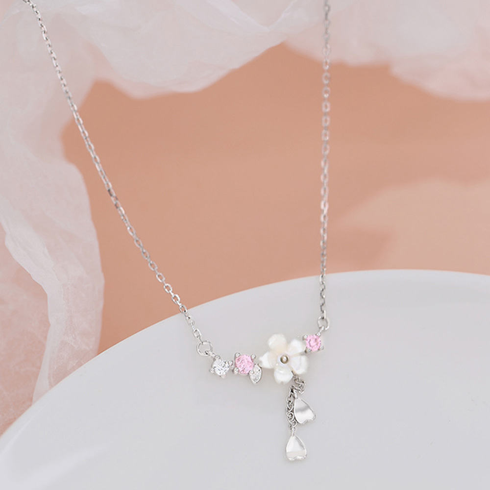 Dây Chuyền Hợp Kim Mặt Hình Hoa Anh Đào Xinh Xắn Cho Nữ