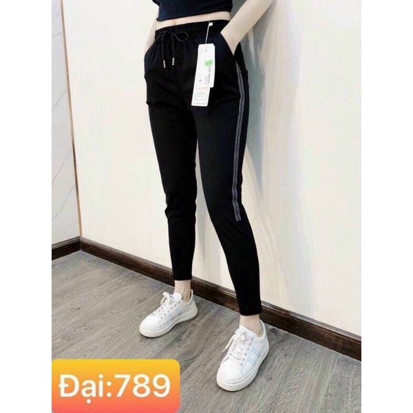 Quần baggy viền sọc nhũ