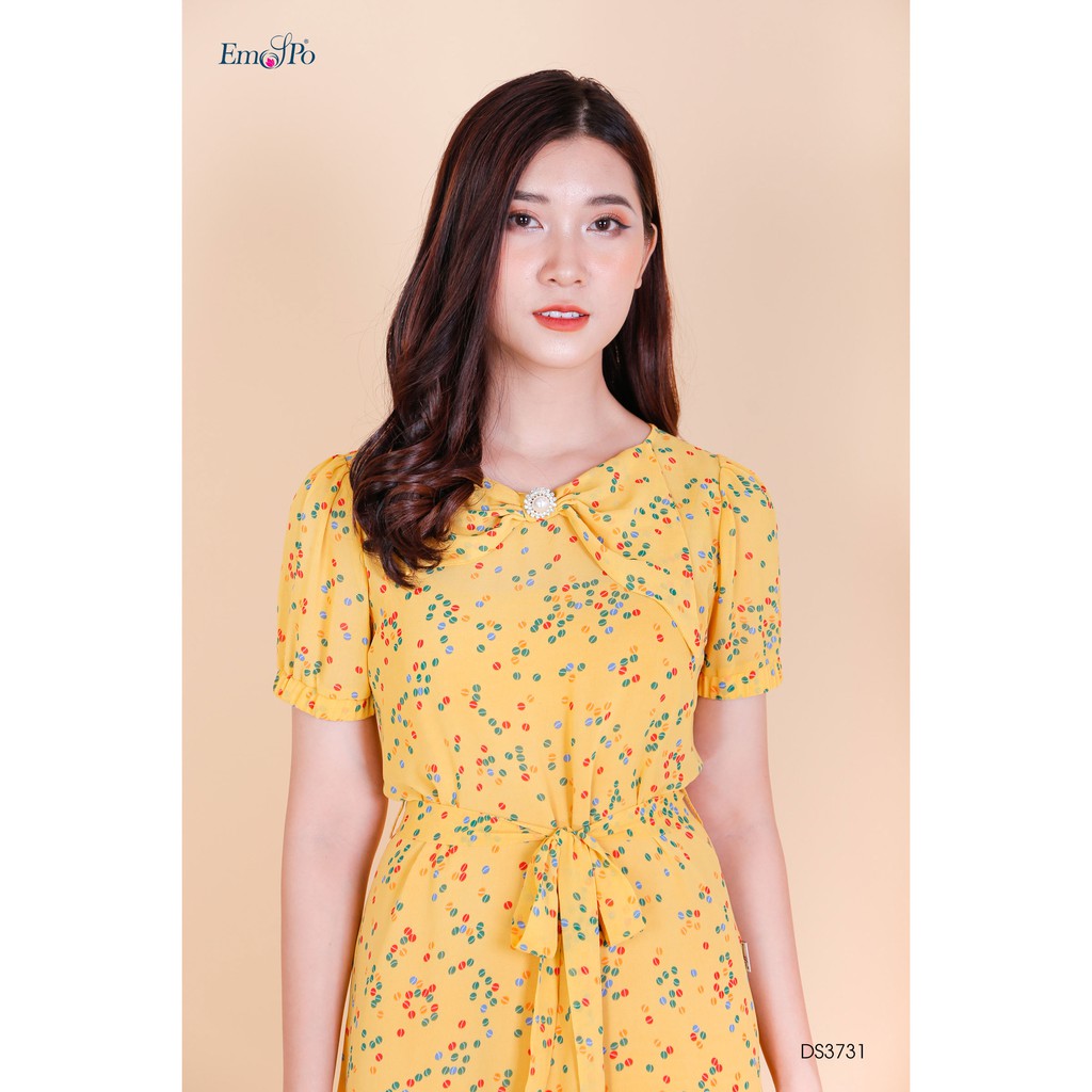 Đầm suông tay bo chun nơ kèm lót hai dây Emspo DS3731 (Be, Vàng)