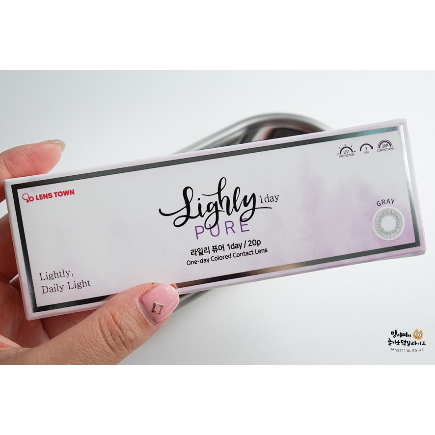 [Lens 1 Ngày] Áp Tròng LIGHLY PURE GRAY - LENS TOWN KOREA Lens Ẩm Cao Giãn Nhẹ Tông Tây, Phù Hợp Cho Mắt Nhạy Cảm