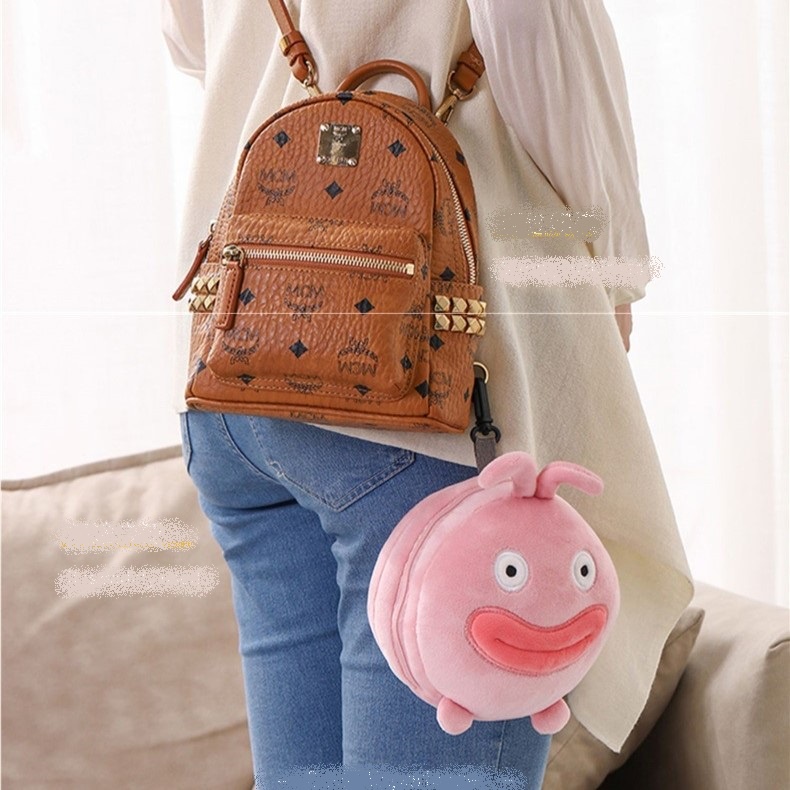 Order | Gối đa năng: Gối kê đầu & bịt mắt, gối văn phòng, gối du lịch hình gấu bông môi trề độc đáo cho