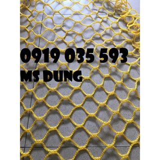 Lưới dù trắng trang trí
