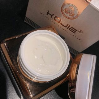 Kem Dưỡng Kojie