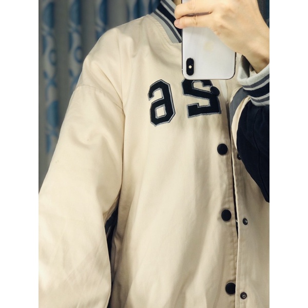 Áo bomber.