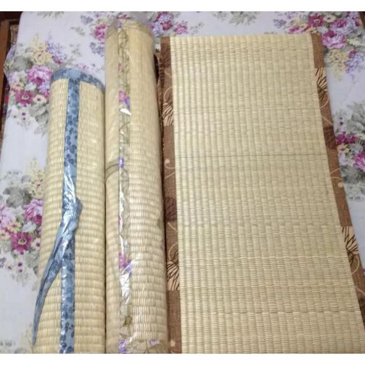 Chiếu cói Tatami cho bé sản xuất Nhật kich thước 60x90cm