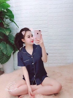 Bộ lụa viền nơ cộc
