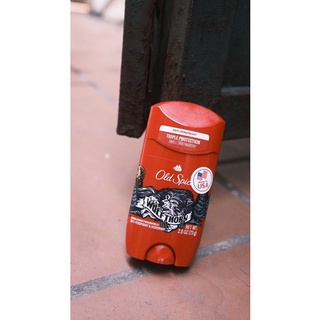 Sáp khử mùi Old Spice Wolfthorn 73g