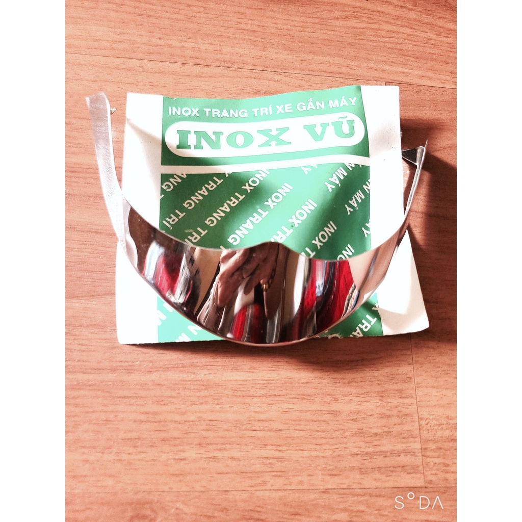 Bộ ốp dè INOX xe Grande 2014-2018 + tặng kèm 1 tem logo titan YAMHHA + 3 ngôi sao nhôm