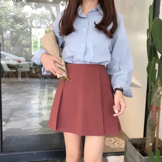 Chân váy xếp ly vạt chéo