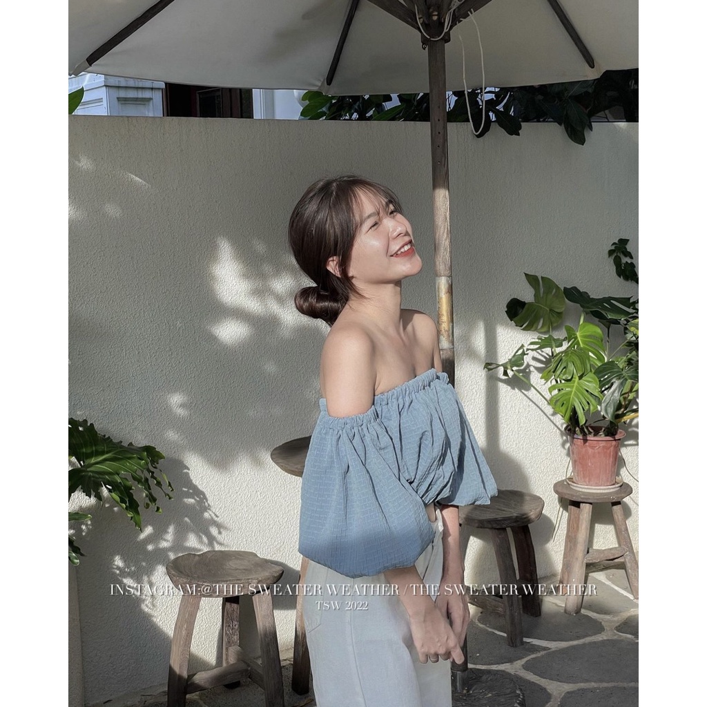 Áo trễ vai xốp tay siêu bồng croptop Hàn Quốc