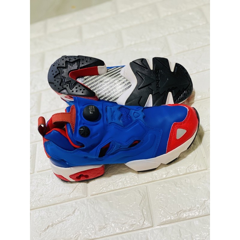 Giày hiệu siêu phẩm