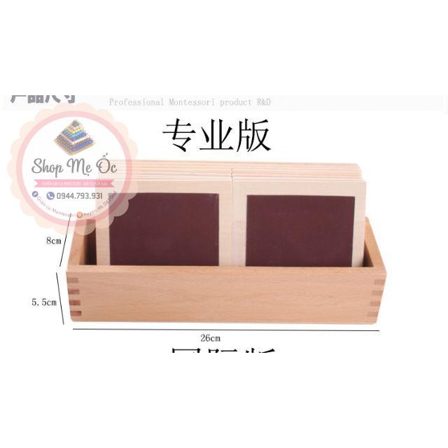 Giáo cụ Montessori - Hộp phân biệt độ thô mịn của đồ vật - tấm xúc giác
