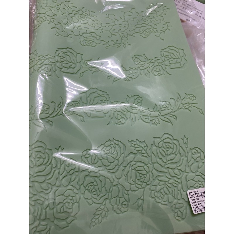 Silicon làm ren đường hoa hồng 30x40cm