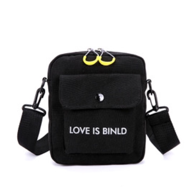 Túi Tote LOVE IS BINLD