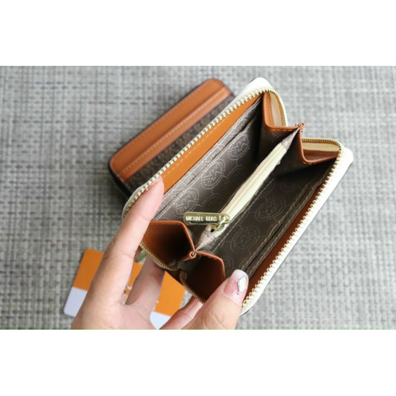 Ví cầm tay mini Michael kors