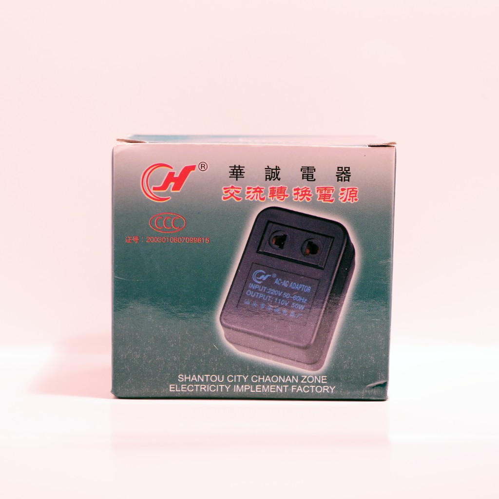 Máy đuổi muỗi xông tinh dầu nhật bản tặng kèm 1 lọ tinh dầu 45ml