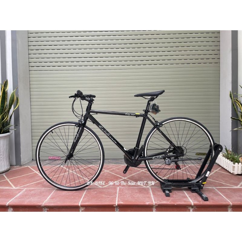 Xe Đạp Thể Thao California City 250 - Groupset Shimano, bánh 700 25c, Tặng nhiều phụ kiện