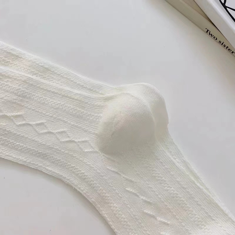 Tất Nữ Bắp Chân Màu Đen Trắng Đơn Giản - Tất Thời Trang JK Nhật Bản