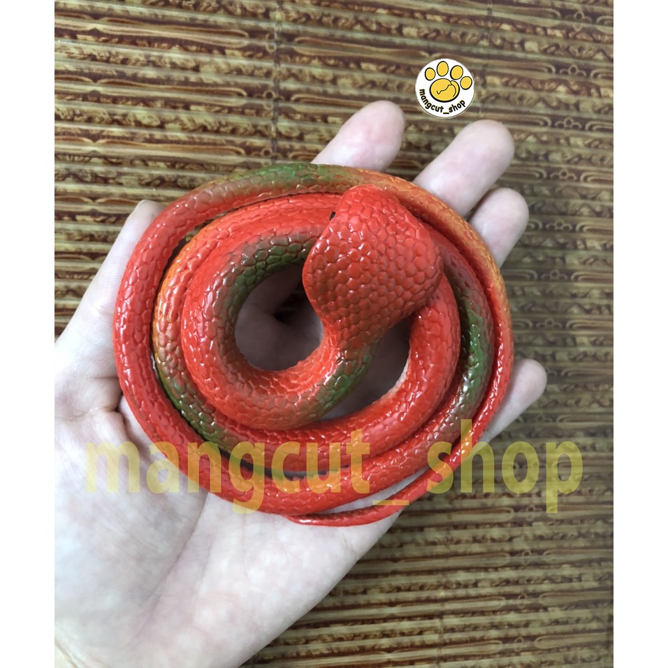 Rắn giả vui nhộn dành cho ngày cá tháng tư, Đồ chơi khăm siêu rẻ