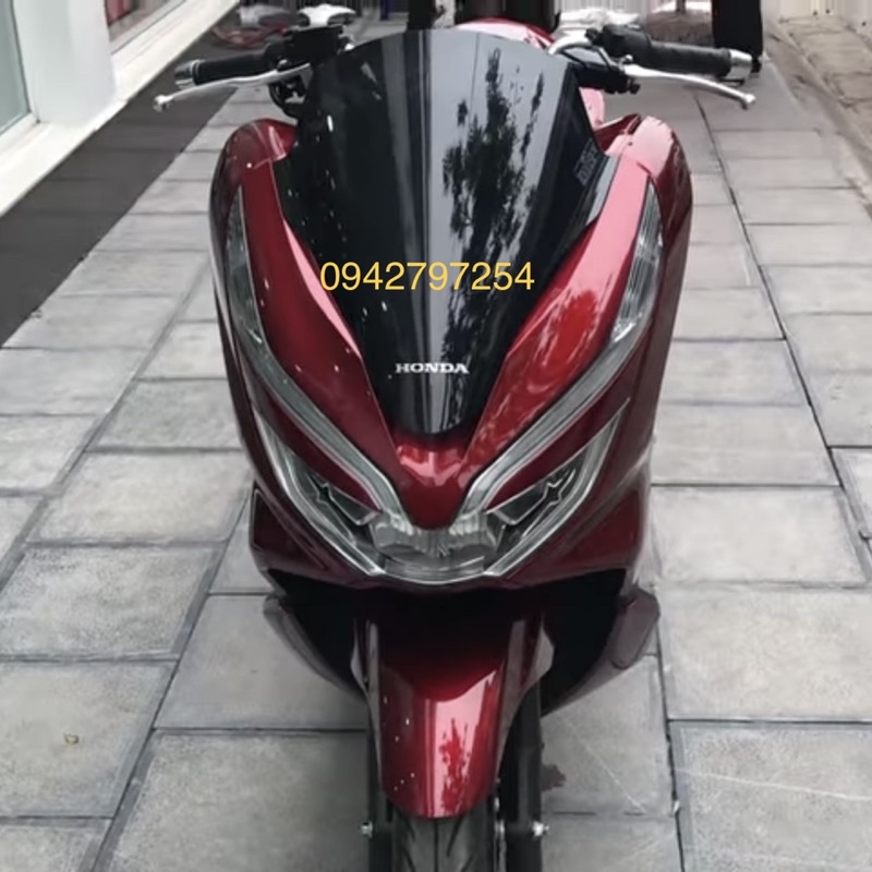 Sơn xe máy Honda PCX màu Đỏ đô UR004-1K và UR004-2K Ultra Motorcycle Colors