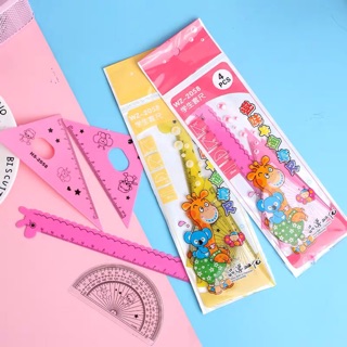 Bộ 4 thước kẻ dễ thương hươu cao cổ.