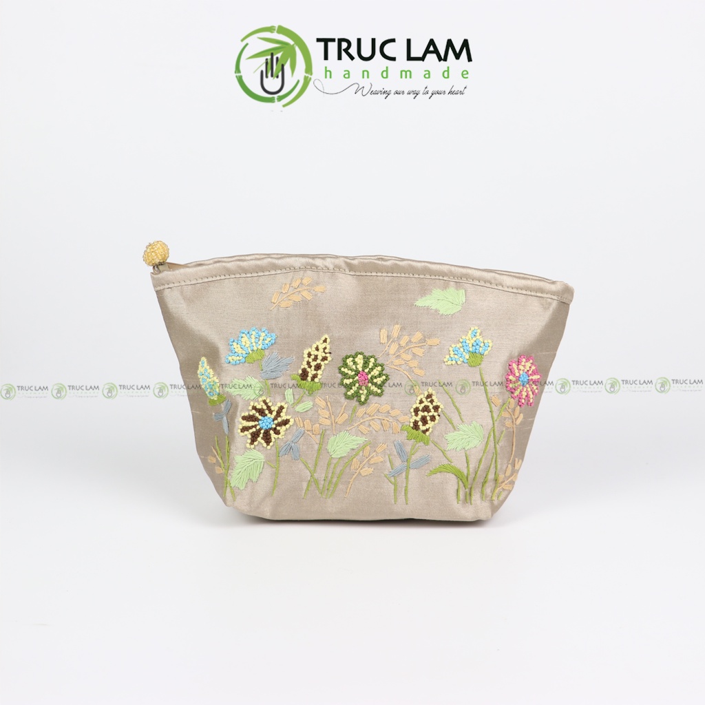 Ví Cầm Tay Nữ Vải Tafta Họa Tiết Hoa Cỏ Thêu Tay 2 Mặt - Trúc Lâm Handmade