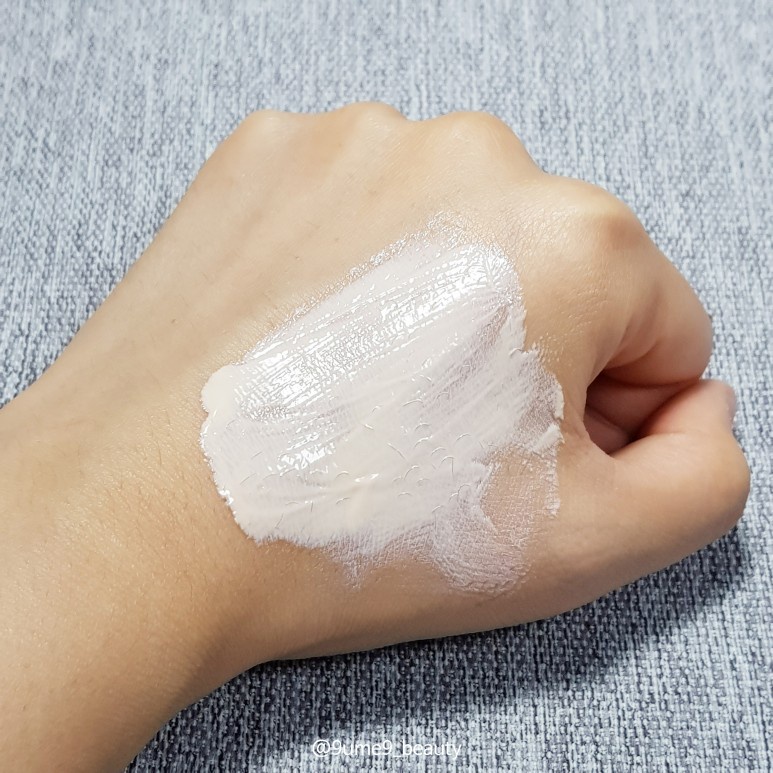 Kem chống nắng cho lớp nền lì McQueen New York UV Daily Matt Finish Sun Cream 50ml