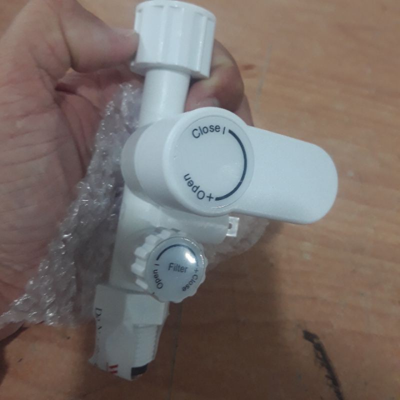 Van khóa nước máy tắm nước nóng panasonic  trực tiếp