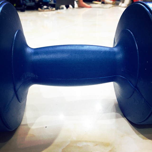 Tạ tay nhựa cao cấp tập gym 5kg