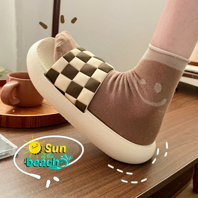 Dép quai ngang đế bánh mì kiểu dáng basic 2 màu đen trắng nam nữ hàng Với đế cao 4CM dép đi trong nhà dép quai ngang nữ đế cao