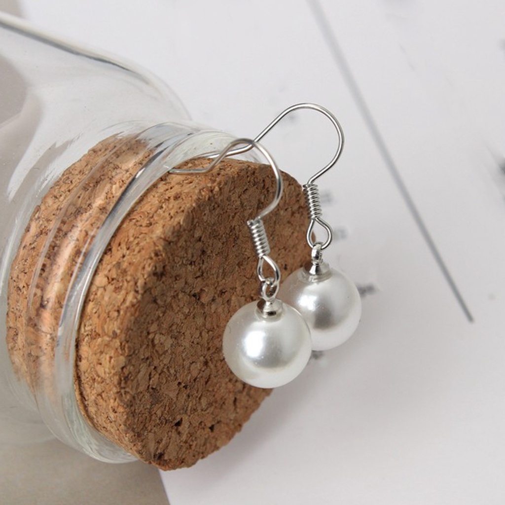 Đôi bông tai ngọc trai kiểu dáng đơn giản, thanh lịch cho nữ