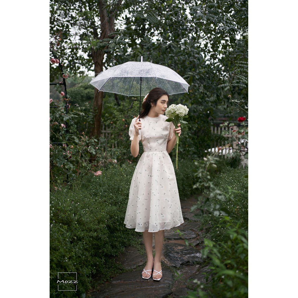 Váy hoa cẩm tú cầu