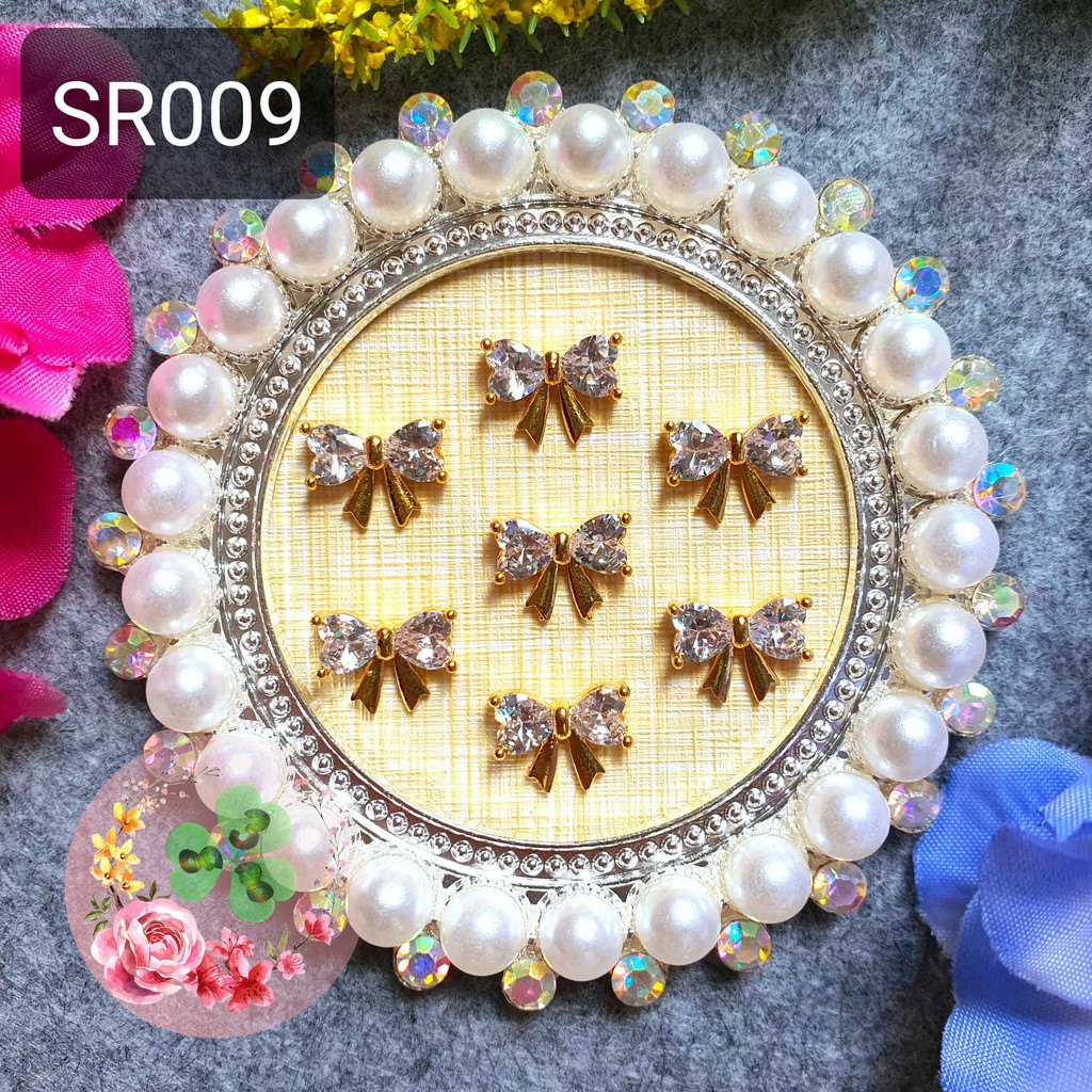 Mã SR009 . Charm kim loại dòng cao cấp đính đá trang trí móng siêu xinh.