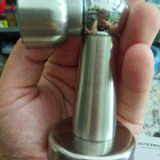 Hít cửa sus 304 huy hoàng