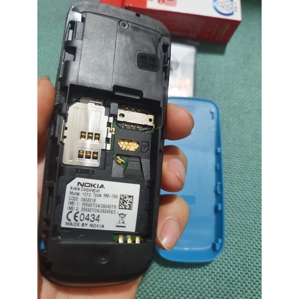 Combo 20 Điện Thoại 2 Sim Nokia 101 or 105 Zin Like New Kèm Pin Sạc