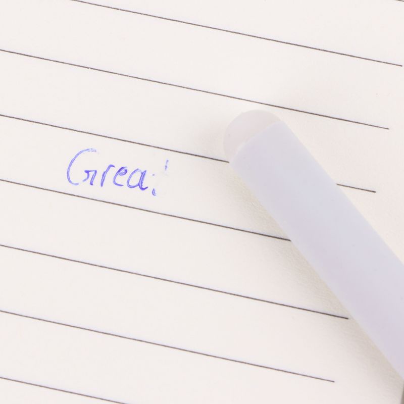 Set 4 Bút Mực Gel Ngòi Bút 0 / 35mm In Họa Tiết Hoạt Hình Có Thể Xóa Được