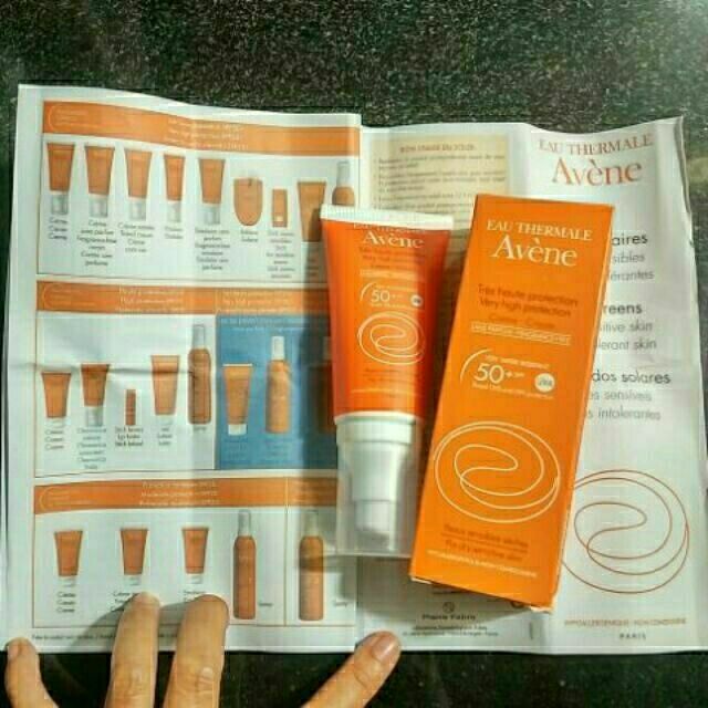 KEM CHỐNG NẮNG AVENE CHO DA NHẠY CẢM CỦA PHÁP 50ML | BigBuy360 - bigbuy360.vn