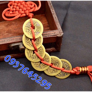 Xâu tiền xu lục đế