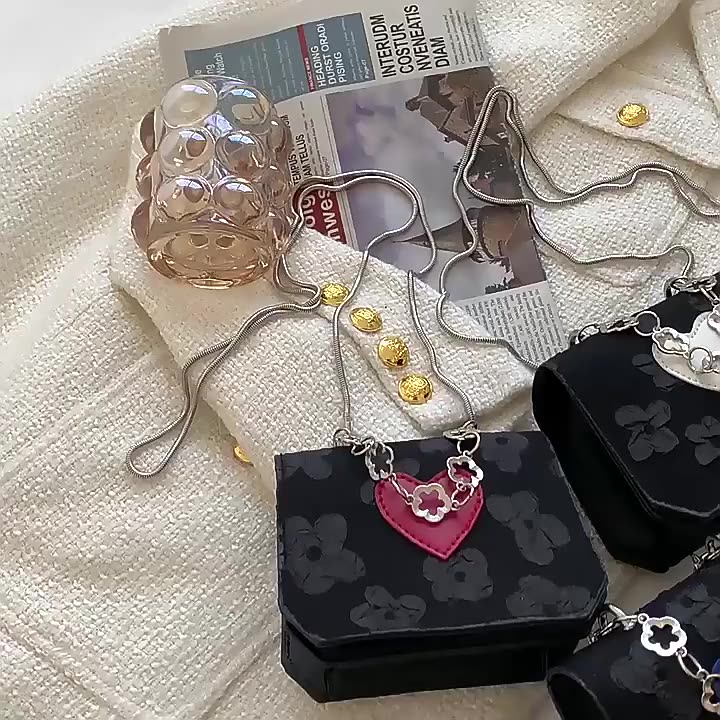 Túi Đeo Chéo Một Bên Vai Thời Trang Hong Kong Cao Cấp | BigBuy360 - bigbuy360.vn